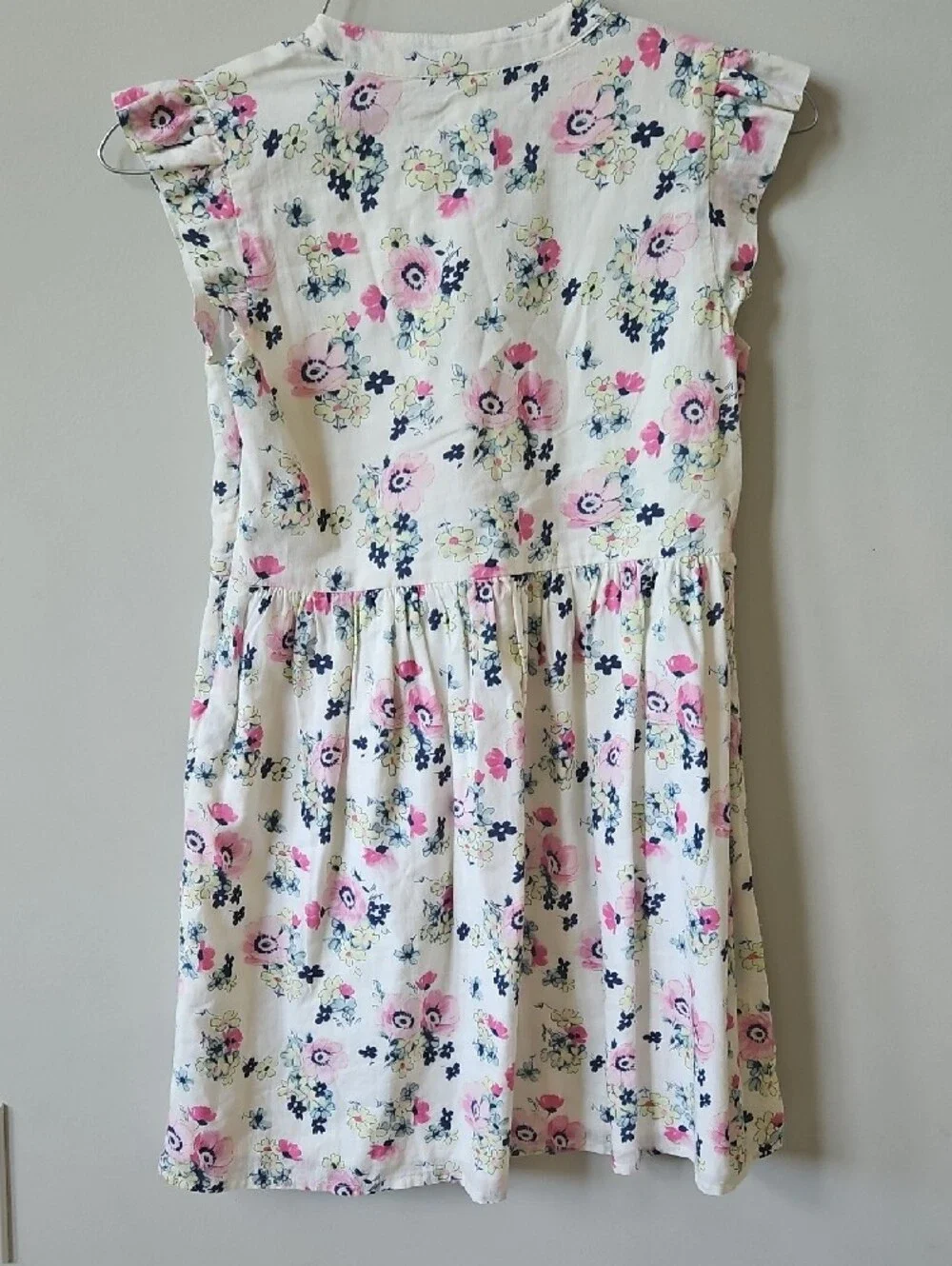 GAP soft white